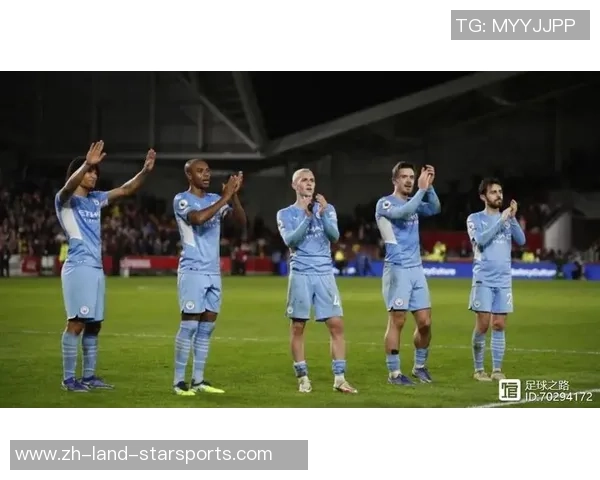 足球撞杆的瞬间奇迹与比赛中的心理战术解析